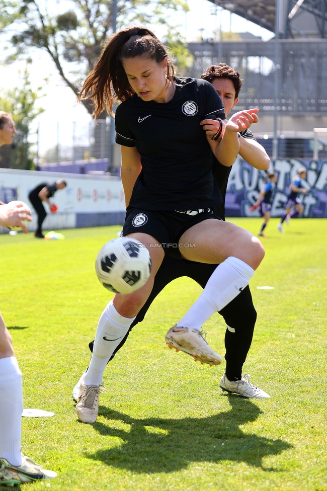 Austria Wien - Sturm
OEFB Frauen Bundesliga, 13. Runde, FK Austria Wien - SK Sturm Graz Damen, GENERALI-Arena Trainingsgelaende Wien, 15.04.2023. 

Foto zeigt Valentina Kroell (Sturm Damen)
