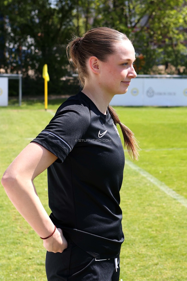 Austria Wien - Sturm
OEFB Frauen Bundesliga, 13. Runde, FK Austria Wien - SK Sturm Graz Damen, GENERALI-Arena Trainingsgelaende Wien, 15.04.2023. 

Foto zeigt Merle Kirschstein (Sturm Damen)
