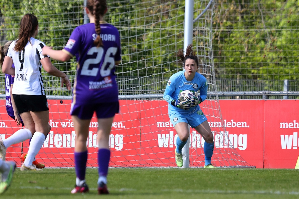 Austria Wien - Sturm
OEFB Frauen Bundesliga, 13. Runde, FK Austria Wien - SK Sturm Graz Damen, GENERALI-Arena Trainingsgelaende Wien, 15.04.2023. 

Foto zeigt Vanessa Gritzner (Sturm Damen)
