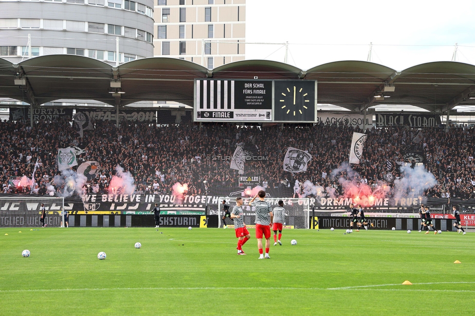 Sturm Graz - Salzburg
Oesterreichische Fussball Bundesliga, 26. Runde, SK Sturm Graz - FC RB Salzburg, Stadion Liebenau Graz, 23.04.2023. 

Foto zeigt Fans von Sturm beim Aufwaermen der Mannschaften
