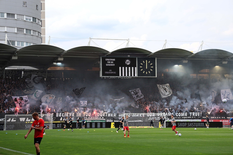 Sturm Graz - Salzburg
Oesterreichische Fussball Bundesliga, 26. Runde, SK Sturm Graz - FC RB Salzburg, Stadion Liebenau Graz, 23.04.2023. 

Foto zeigt Fans von Sturm beim Aufwaermen der Mannschaften
