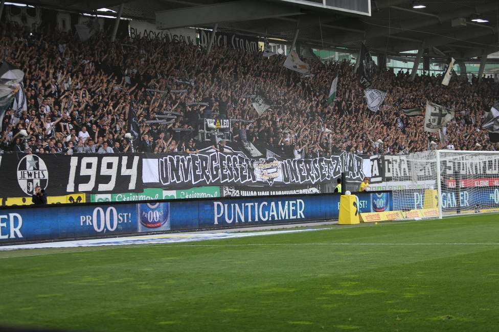 Sturm Graz - Salzburg
Oesterreichische Fussball Bundesliga, 26. Runde, SK Sturm Graz - FC RB Salzburg, Stadion Liebenau Graz, 23.04.2023. 

Foto zeigt Fans von Sturm mit einem Spruchband
Schlüsselwörter: brigata heimo