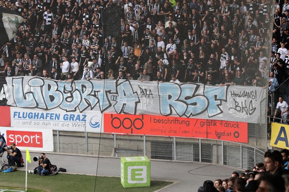 Sturm Graz - Salzburg
Oesterreichische Fussball Bundesliga, 26. Runde, SK Sturm Graz - FC RB Salzburg, Stadion Liebenau Graz, 23.04.2023. 

Foto zeigt Fans von Sturm mit einem Spruchband
Schlüsselwörter: bkg