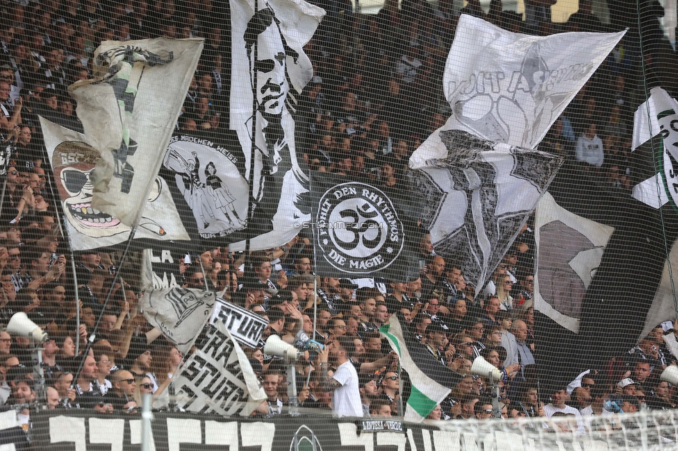 Sturm Graz - Salzburg
Oesterreichische Fussball Bundesliga, 26. Runde, SK Sturm Graz - FC RB Salzburg, Stadion Liebenau Graz, 23.04.2023. 

Foto zeigt Fans von Sturm
Schlüsselwörter: sturmflut