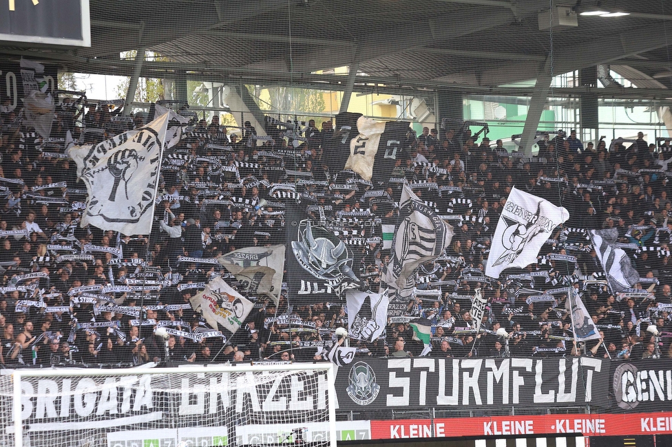 Sturm Graz - Austria Wien
Oesterreichische Fussball Bundesliga, 27. Runde, SK Sturm Graz - FK Austria Wien, Stadion Liebenau Graz, 26.04.2023. 

Foto zeigt Fans von Sturm
Schlüsselwörter: schals sturmflut