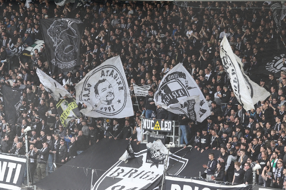 Sturm Graz - Austria Wien
Oesterreichische Fussball Bundesliga, 27. Runde, SK Sturm Graz - FK Austria Wien, Stadion Liebenau Graz, 26.04.2023. 

Foto zeigt Fans von Sturm
Schlüsselwörter: brigata