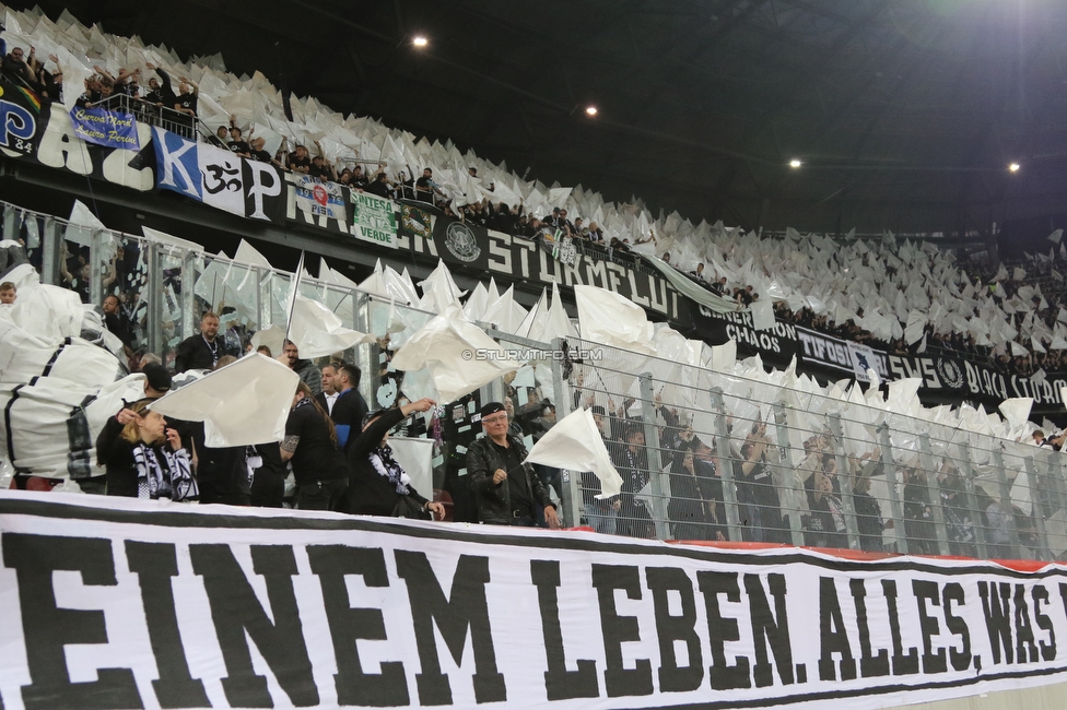 Rapid Wien - Sturm Graz
OEFB Cup, Finale, SK Rapid Wien - SK Sturm Graz, Woerthersee Stadion Klagenfurt, 30.04.2023. 

Foto zeigt Fans von Sturm mit einer Choreografie
