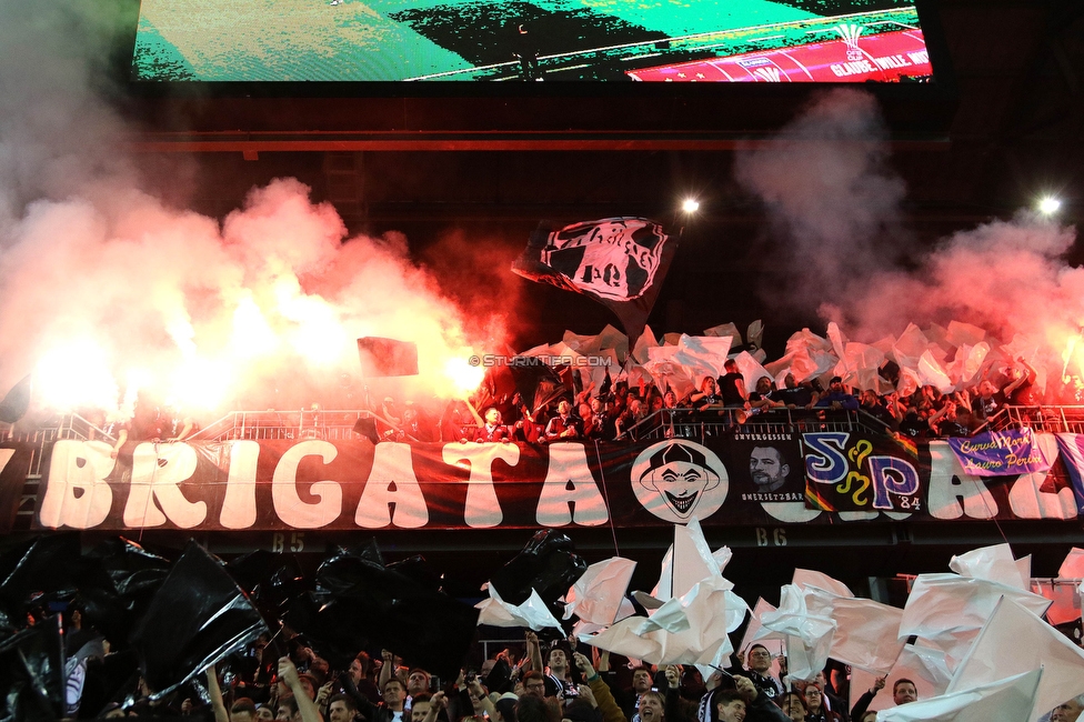 Rapid Wien - Sturm Graz
OEFB Cup, Finale, SK Rapid Wien - SK Sturm Graz, Woerthersee Stadion Klagenfurt, 30.04.2023. 

Foto zeigt Fans von Sturm mit einer Choreografie
Schlüsselwörter: brigata