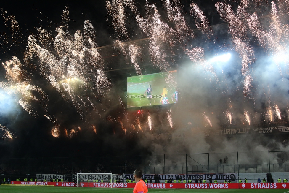 Rapid Wien - Sturm Graz
OEFB Cup, Finale, SK Rapid Wien - SK Sturm Graz, Woerthersee Stadion Klagenfurt, 30.04.2023. 

Foto zeigt Fans von Sturm mit einer Choreografie
Schlüsselwörter: pyrotechnik