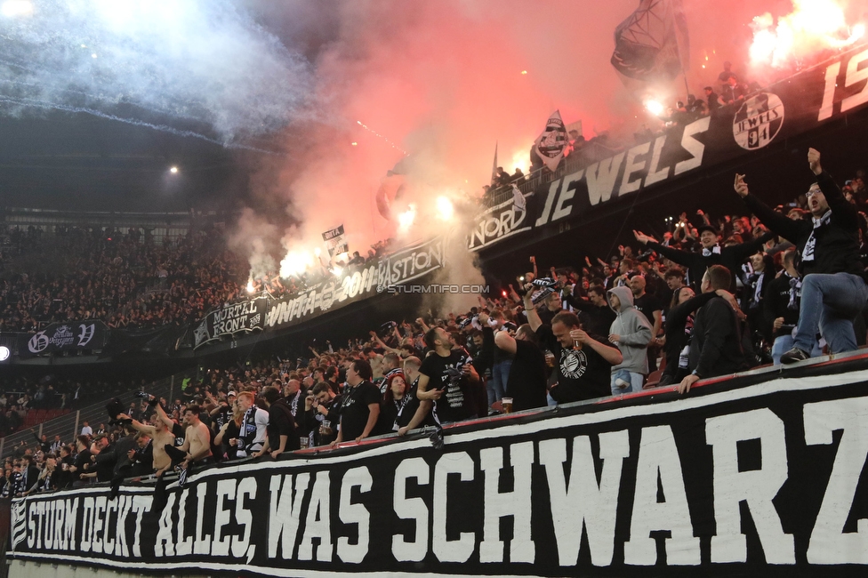 Rapid Wien - Sturm Graz
OEFB Cup, Finale, SK Rapid Wien - SK Sturm Graz, Woerthersee Stadion Klagenfurt, 30.04.2023. 

Foto zeigt Fans von Sturm
Schlüsselwörter: pyrotechnik jewels