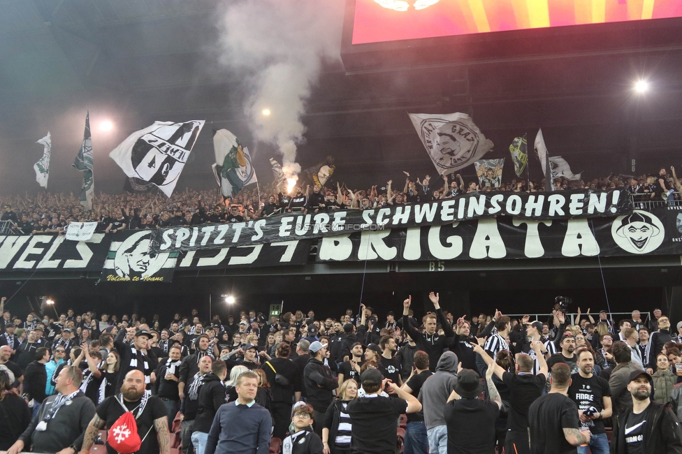 Rapid Wien - Sturm Graz
OEFB Cup, Finale, SK Rapid Wien - SK Sturm Graz, Woerthersee Stadion Klagenfurt, 30.04.2023. 

Foto zeigt Fans von Sturm mit einem Spruchband
