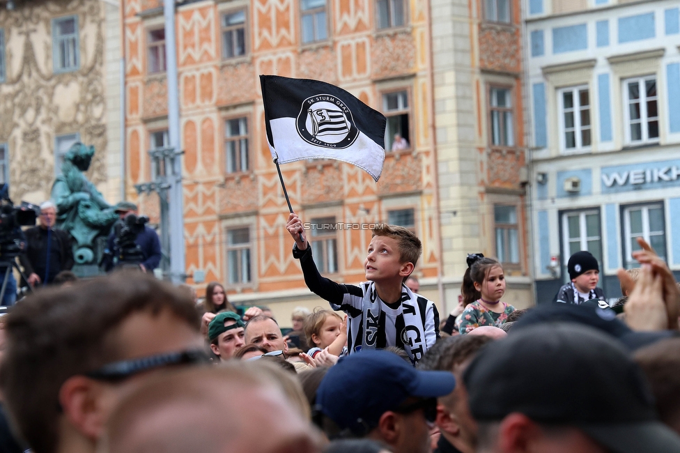 Cupfeier Sturm Graz
OEFB Cup, SK Sturm Graz Cupfeier, Graz, 01.05.2023. 

Foto zeigt Fans von Sturm
