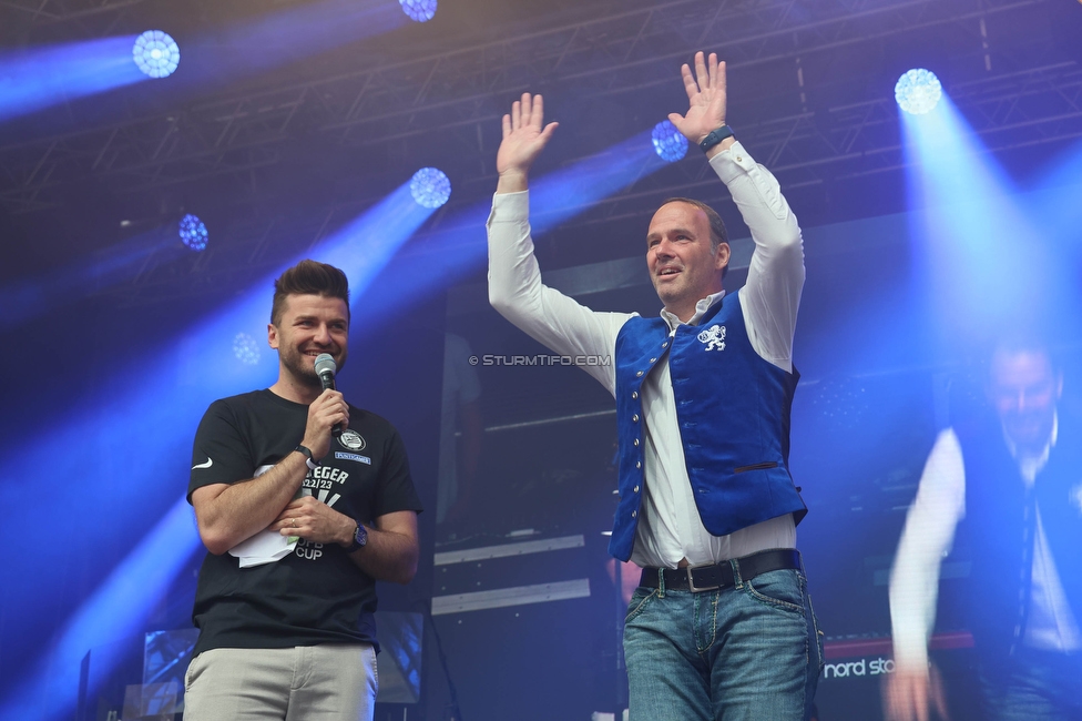 Cupfeier Sturm Graz
OEFB Cup, SK Sturm Graz Cupfeier, Graz, 01.05.2023. 

Foto zeigt Thomas Seidl (Stadionsprecher Sturm) und Mario Haas (ehem. Spieler Sturm)
