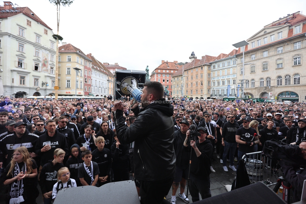 Cupfeier Sturm Graz
OEFB Cup, SK Sturm Graz Cupfeier, Graz, 01.05.2023. 

Foto zeigt Fans von Sturm
