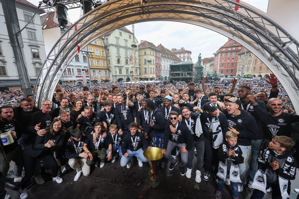 Cupfeier Sturm Graz
OEFB Cup, SK Sturm Graz Cupfeier, Graz, 01.05.2023. 

Foto zeigt die Mannschaft von Sturm
