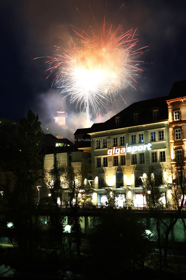 Cupfeier Sturm Graz
OEFB Cup, SK Sturm Graz Cupfeier, Graz, 01.05.2023. 

Foto zeigt ein Feuerwerk
