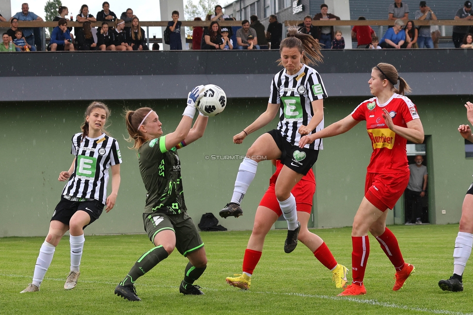 Sturm Damen - Bergheim
OEFB Frauen Bundesliga, 14. Runde, SK Sturm Graz Damen - FC Bergheim, MURAUER Bier Arena - StFV Graz, 06.05.2023. 

Foto zeigt Stefanie Grossgasteiger (Sturm Damen)
