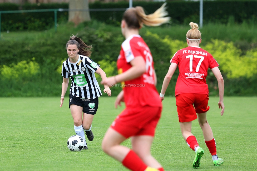 Sturm Damen - Bergheim
OEFB Frauen Bundesliga, 14. Runde, SK Sturm Graz Damen - FC Bergheim, MURAUER Bier Arena - StFV Graz, 06.05.2023. 

Foto zeigt Stefanie Grossgasteiger (Sturm Damen)
