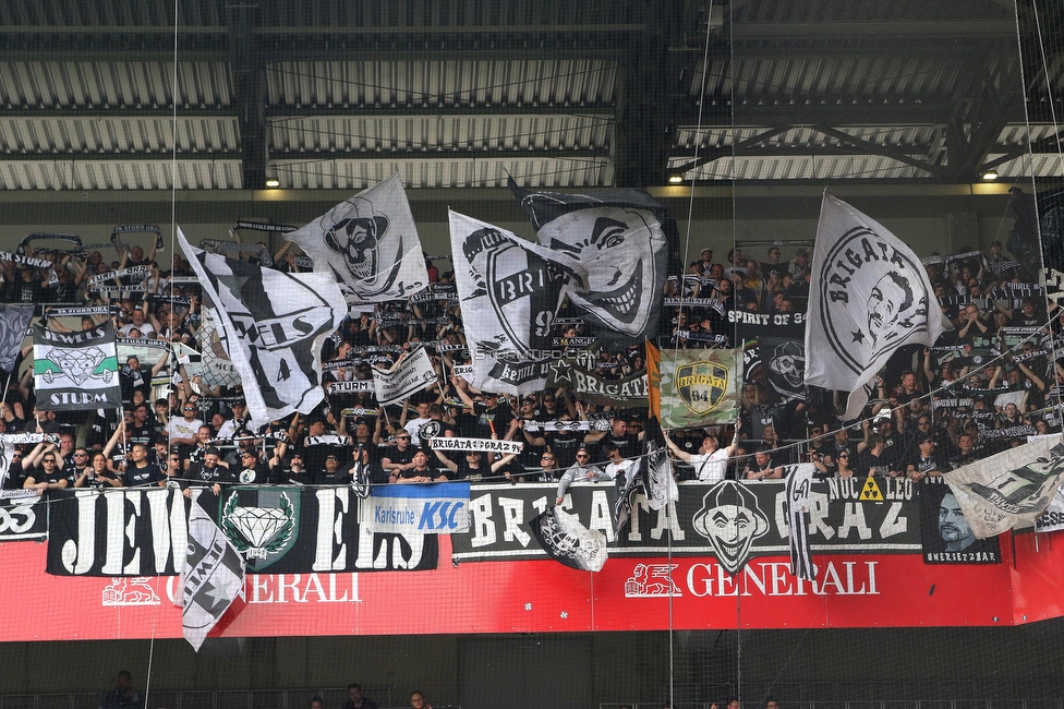 Austria Wien - Sturm Graz
Oesterreichische Fussball Bundesliga, 28. Runde, FK Austria Wien - SK Sturm Graz, Franz Horr Stadion Wien, 07.05.2023. 

Foto zeigt Fans von Sturm
Schlüsselwörter: jewels brigata