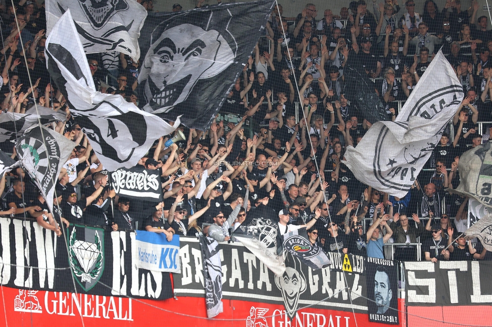 Austria Wien - Sturm Graz
Oesterreichische Fussball Bundesliga, 28. Runde, FK Austria Wien - SK Sturm Graz, Franz Horr Stadion Wien, 07.05.2023. 

Foto zeigt Fans von Sturm
Schlüsselwörter: brigata