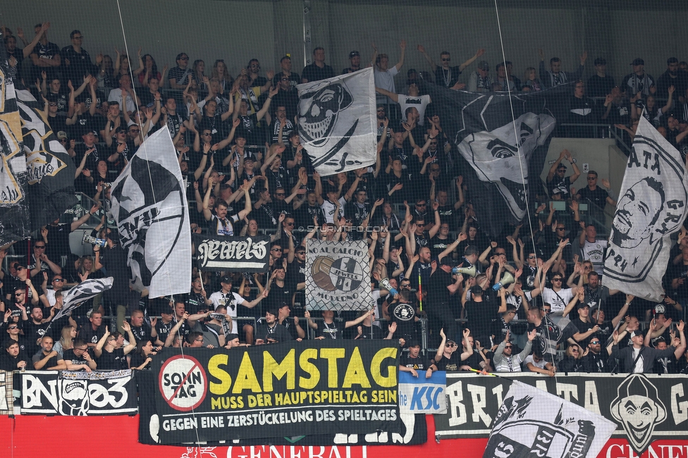 Austria Wien - Sturm Graz
Oesterreichische Fussball Bundesliga, 28. Runde, FK Austria Wien - SK Sturm Graz, Franz Horr Stadion Wien, 07.05.2023. 

Foto zeigt Fans von Sturm mit einem Spruchband
Schlüsselwörter: samstag