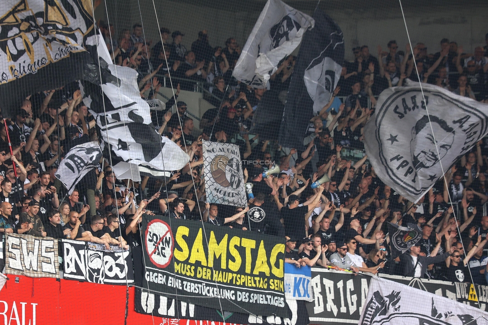 Austria Wien - Sturm Graz
Oesterreichische Fussball Bundesliga, 28. Runde, FK Austria Wien - SK Sturm Graz, Franz Horr Stadion Wien, 07.05.2023. 

Foto zeigt Fans von Sturm mit einem Spruchband
Schlüsselwörter: samstag