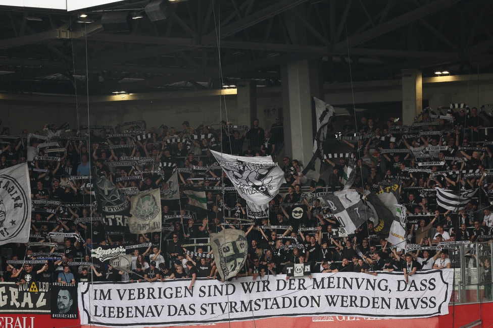 Austria Wien - Sturm Graz
Oesterreichische Fussball Bundesliga, 28. Runde, FK Austria Wien - SK Sturm Graz, Franz Horr Stadion Wien, 07.05.2023. 

Foto zeigt Fans von Sturm mit einem Spruchband
Schlüsselwörter: sturmstadion