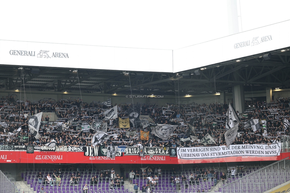 Austria Wien - Sturm Graz
Oesterreichische Fussball Bundesliga, 28. Runde, FK Austria Wien - SK Sturm Graz, Franz Horr Stadion Wien, 07.05.2023. 

Foto zeigt Fans von Sturm mit einem Spruchband
Schlüsselwörter: sturmstadion