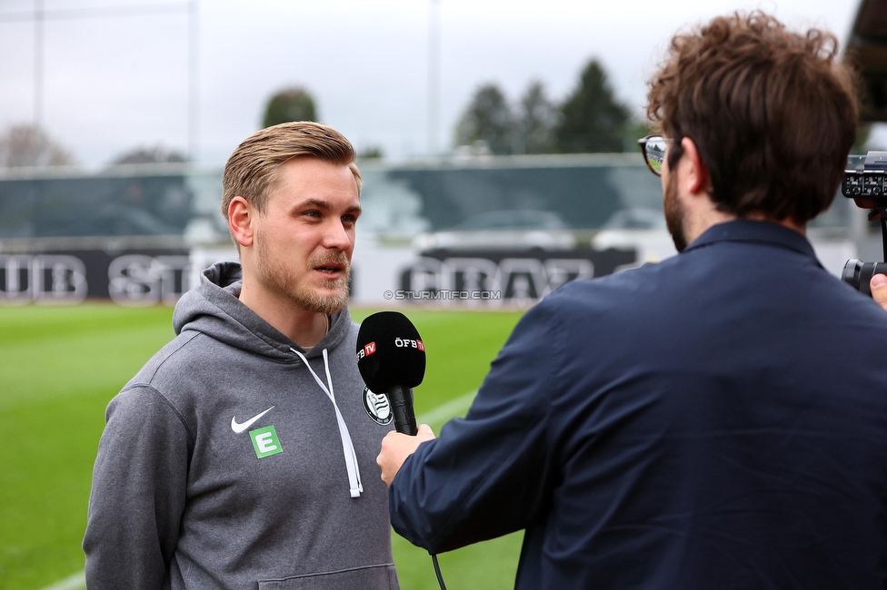 Sturm Damen - St. Poelten
OEFB Frauen Bundesliga, 15. Runde, SK Sturm Graz Damen - SKN St. Poelten, Trainingszentrum Messendorf, 13.05.2023. 

Foto zeigt Michael Erlitz (Sportlicher Leiter Sturm Damen)
