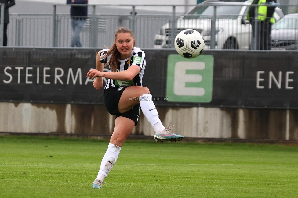 Sturm Damen - St. Poelten
OEFB Frauen Bundesliga, 15. Runde, SK Sturm Graz Damen - SKN St. Poelten, Trainingszentrum Messendorf, 13.05.2023. 

Foto zeigt Lilli Purtscheller (Sturm Damen)
