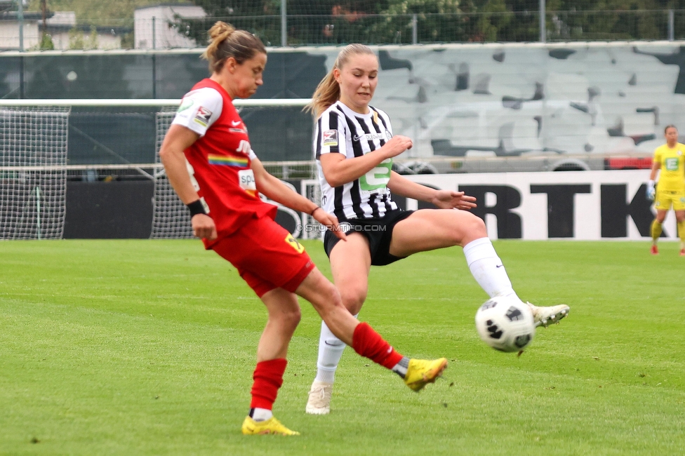 Sturm Damen - St. Poelten
OEFB Frauen Bundesliga, 15. Runde, SK Sturm Graz Damen - SKN St. Poelten, Trainingszentrum Messendorf, 13.05.2023. 

Foto zeigt Anna Maria Wirnsberger (Sturm Damen)
