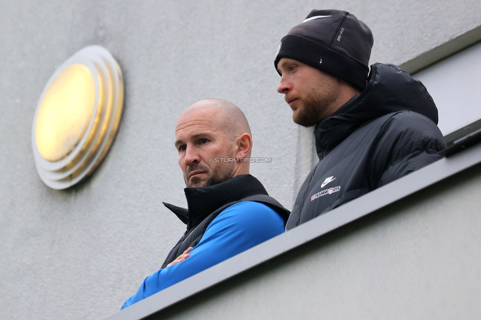 Sturm Damen - St. Poelten
OEFB Frauen Bundesliga, 15. Runde, SK Sturm Graz Damen - SKN St. Poelten, Trainingszentrum Messendorf, 13.05.2023. 

Foto zeigt Christian Ilzer (Cheftrainer Sturm) und Marco Angeler (Konditionstrainer Sturm)
