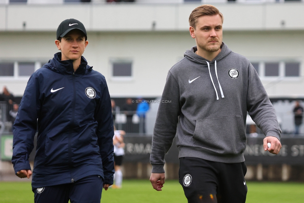 Sturm Damen - St. Poelten
OEFB Frauen Bundesliga, 15. Runde, SK Sturm Graz Damen - SKN St. Poelten, Trainingszentrum Messendorf, 13.05.2023. 

Foto zeigt Emily Cancienne (Assistenz Trainer Sturm Damen) und Michael Erlitz (Sportlicher Leiter Sturm Damen)
