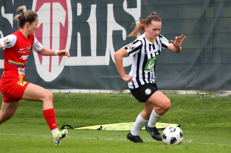 Sturm Damen - St. Poelten
OEFB Frauen Bundesliga, 15. Runde, SK Sturm Graz Damen - SKN St. Poelten, Trainingszentrum Messendorf, 13.05.2023. 

Foto zeigt Julia Keutz (Sturm Damen)
