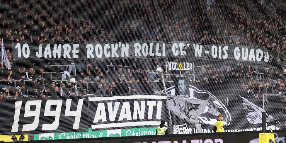 Sturm Graz - Austria Klagenfurt
Oesterreichische Fussball Bundesliga, 29. Runde, SK Sturm Graz - SK Austria Klagenfurt, Stadion Liebenau Graz, 14.05.2023. 

Foto zeigt Fans von Sturm mit einem Spruchband
Schlüsselwörter: rollicrew