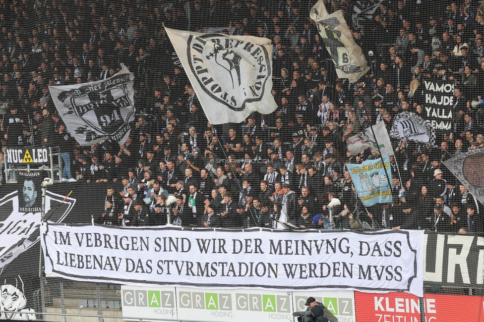 Sturm Graz - Austria Klagenfurt
Oesterreichische Fussball Bundesliga, 29. Runde, SK Sturm Graz - SK Austria Klagenfurt, Stadion Liebenau Graz, 14.05.2023. 

Foto zeigt Fans von Sturm mit einem Spruchband
Schlüsselwörter: sturmstadion