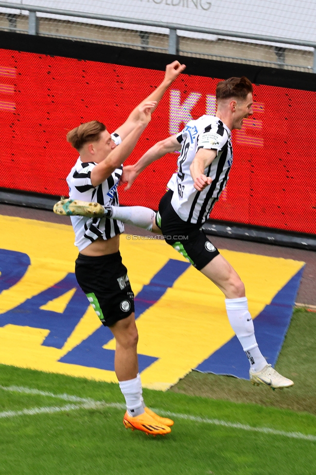 Sturm Graz - Austria Klagenfurt
Oesterreichische Fussball Bundesliga, 29. Runde, SK Sturm Graz - SK Austria Klagenfurt, Stadion Liebenau Graz, 14.05.2023. 

Foto zeigt Alexander Prass (Sturm) und David Schnegg (Sturm)
Schlüsselwörter: torjubel