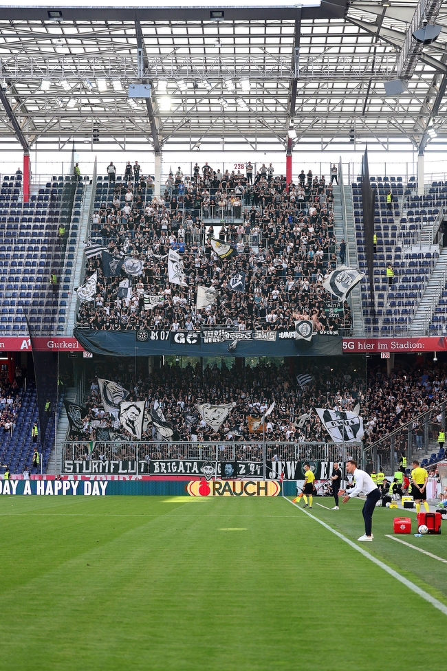 RB Salzburg - Sturm Graz
Oesterreichische Fussball Bundesliga, 30. Runde, FC RB Salzburg - SK Sturm Graz, Stadion Wals-Siezenheim, 21.05.2023. 

Foto zeigt Fans von Sturm
