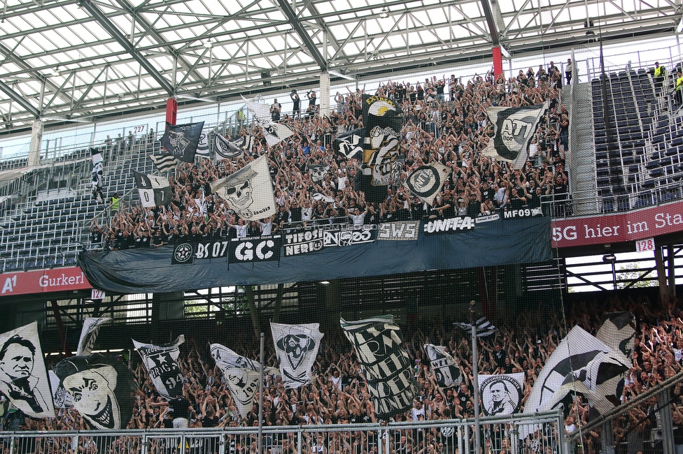 RB Salzburg - Sturm Graz
Oesterreichische Fussball Bundesliga, 30. Runde, FC RB Salzburg - SK Sturm Graz, Stadion Wals-Siezenheim, 21.05.2023. 

Foto zeigt Fans von Sturm
