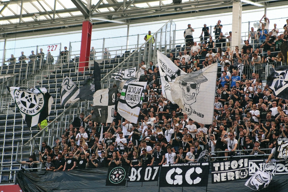 RB Salzburg - Sturm Graz
Oesterreichische Fussball Bundesliga, 30. Runde, FC RB Salzburg - SK Sturm Graz, Stadion Wals-Siezenheim, 21.05.2023. 

Foto zeigt Fans von Sturm
