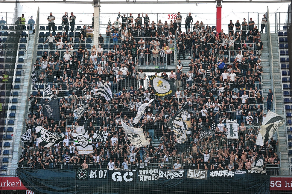 RB Salzburg - Sturm Graz
Oesterreichische Fussball Bundesliga, 30. Runde, FC RB Salzburg - SK Sturm Graz, Stadion Wals-Siezenheim, 21.05.2023. 

Foto zeigt Fans von Sturm
