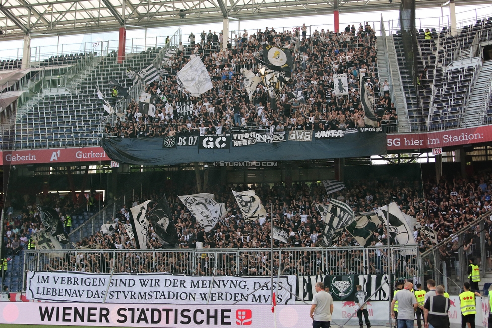 RB Salzburg - Sturm Graz
Oesterreichische Fussball Bundesliga, 30. Runde, FC RB Salzburg - SK Sturm Graz, Stadion Wals-Siezenheim, 21.05.2023. 

Foto zeigt Fans von Sturm mit einem Spruchband
Schlüsselwörter: sturmstadion