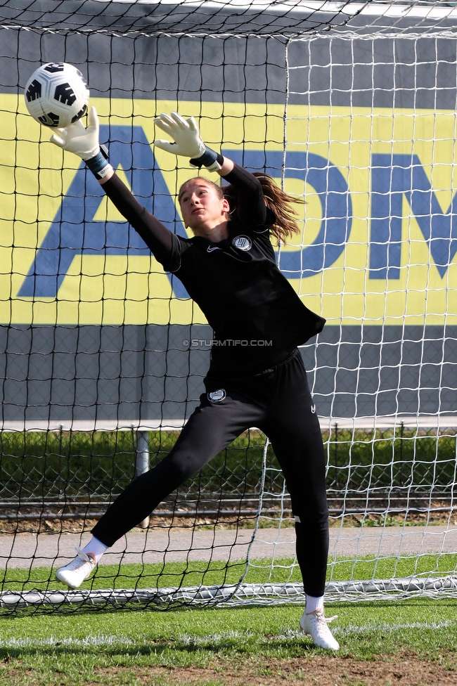 Sturm Damen - Altenmarkt
OEFB Frauen Bundesliga, 17. Runde, SK Sturm Graz Damen - SKV Altenmarkt, Trainingszentrum Messendorf, 27.05.2023. 

Foto zeigt Christina Schoenwetter (Sturm Damen)
