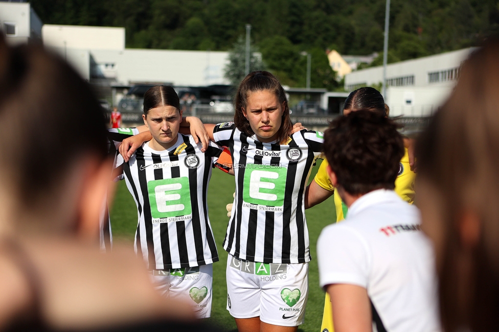 Sturm Damen - Altenmarkt
OEFB Frauen Bundesliga, 17. Runde, SK Sturm Graz Damen - SKV Altenmarkt, Trainingszentrum Messendorf, 27.05.2023. 

Foto zeigt Sophie Maierhofer (Sturm Damen) und Valentina Kroell (Sturm Damen)
