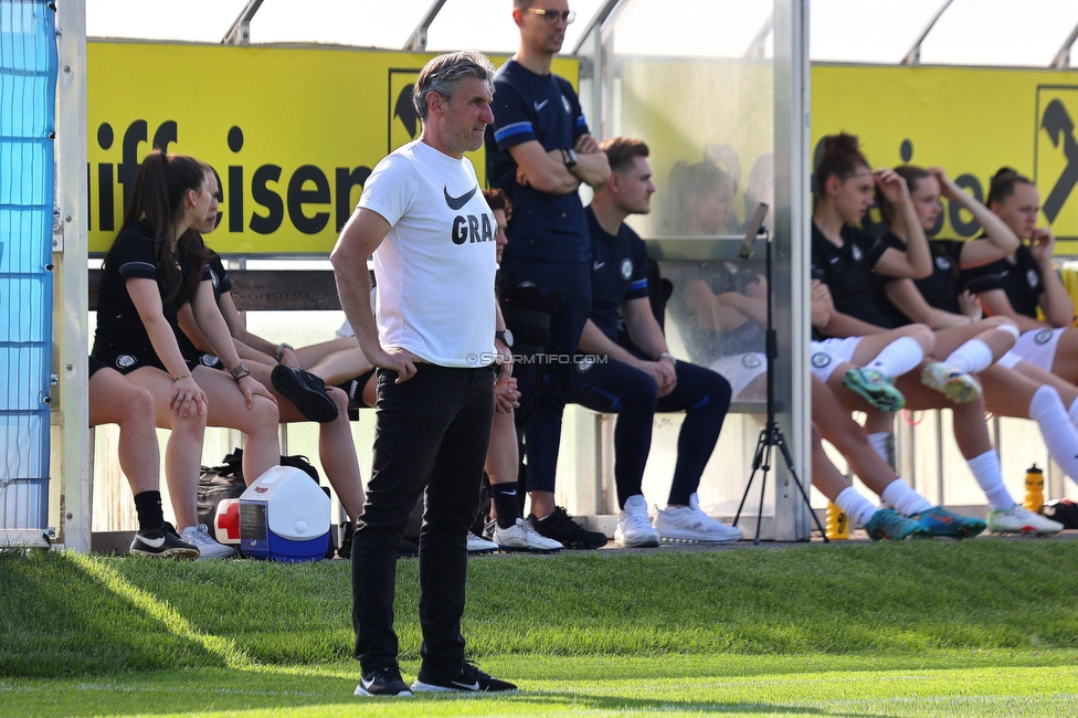 Sturm Damen - Altenmarkt
OEFB Frauen Bundesliga, 17. Runde, SK Sturm Graz Damen - SKV Altenmarkt, Trainingszentrum Messendorf, 27.05.2023. 

Foto zeigt Christian Lang (Cheftrainer Sturm Damen)
