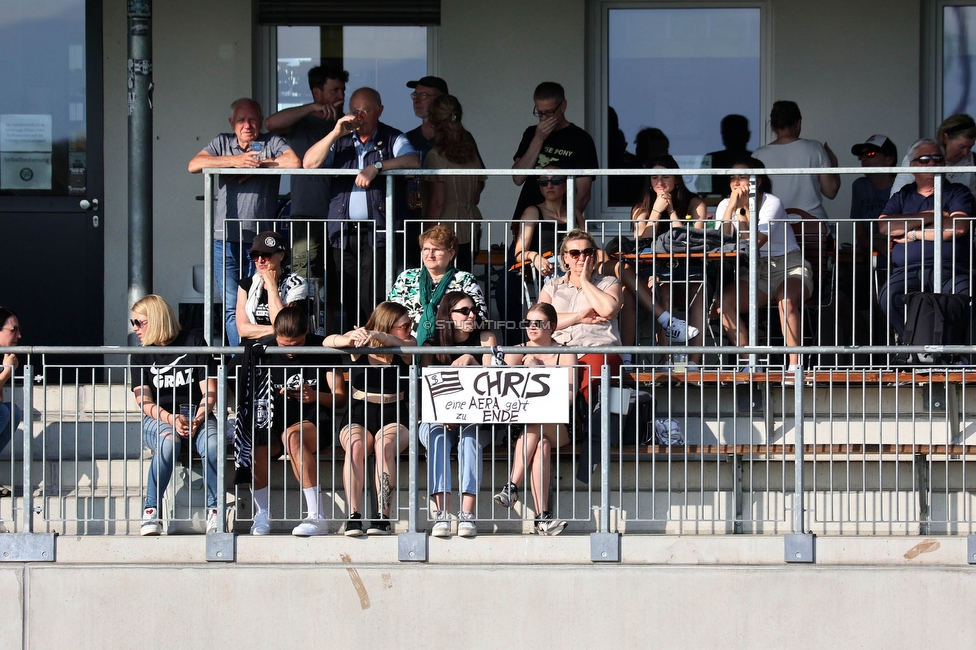 Sturm Damen - Altenmarkt
OEFB Frauen Bundesliga, 17. Runde, SK Sturm Graz Damen - SKV Altenmarkt, Trainingszentrum Messendorf, 27.05.2023. 

Foto zeigt Fans von Sturm
