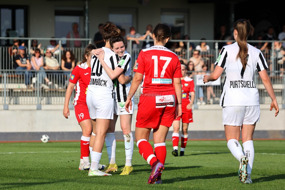 Sturm Damen - Altenmarkt
OEFB Frauen Bundesliga, 17. Runde, SK Sturm Graz Damen - SKV Altenmarkt, Trainingszentrum Messendorf, 27.05.2023. 

Foto zeigt Gina Steiner (Sturm Damen) und Laura Krumboeck (Sturm Damen)
