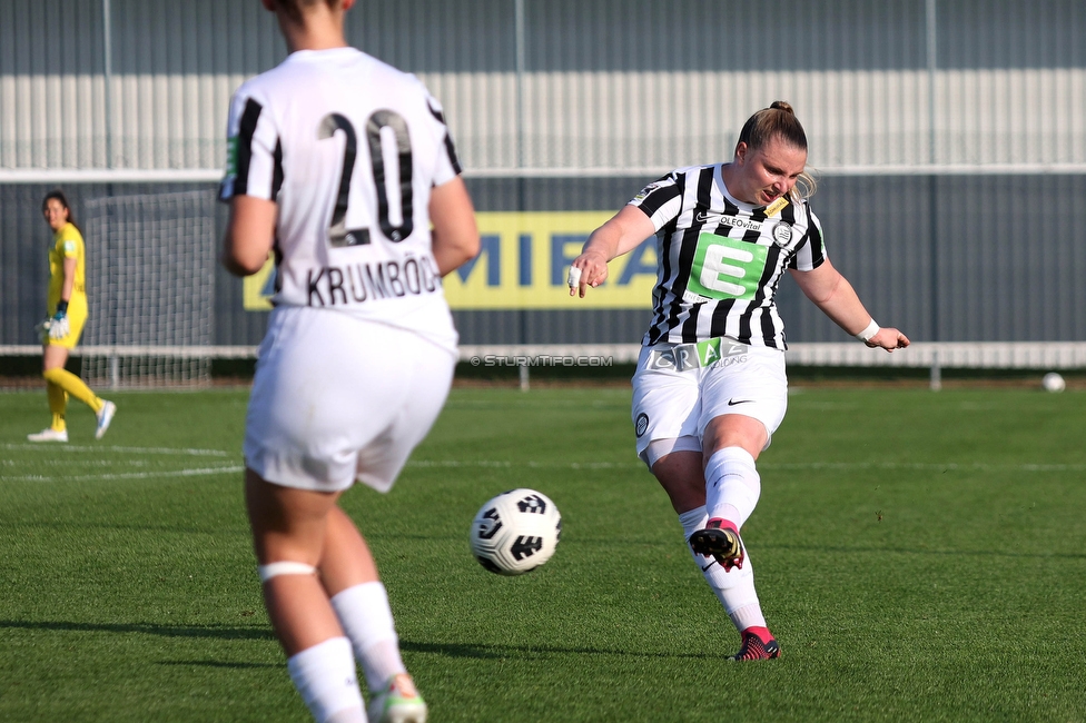 Sturm Damen - Altenmarkt
OEFB Frauen Bundesliga, 17. Runde, SK Sturm Graz Damen - SKV Altenmarkt, Trainingszentrum Messendorf, 27.05.2023. 

Foto zeigt Julia Matuschewski (Sturm Damen)
