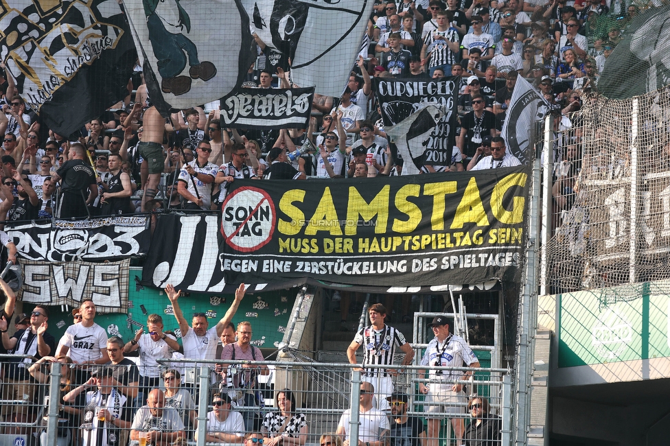 Rapid Wien - Sturm Graz
Oesterreichische Fussball Bundesliga, 31. Runde, SK Rapid Wien - SK Sturm Graz, Weststadion Wien, 28.05.2023. 

Foto zeigt Fans von Sturm mit einem Spruchband
Schlüsselwörter: samstag