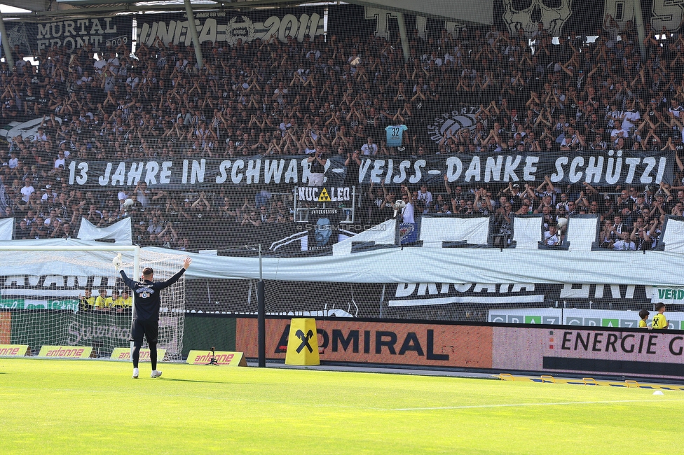 Sturm Graz - LASK
Oesterreichische Fussball Bundesliga, 32. Runde, SK Sturm Graz - LASK, Stadion Liebenau Graz, 03.06.2023. 

Foto zeigt Tobias Schuetzenauer (Sturm) und Fans von Sturm mit einem Spruchband
